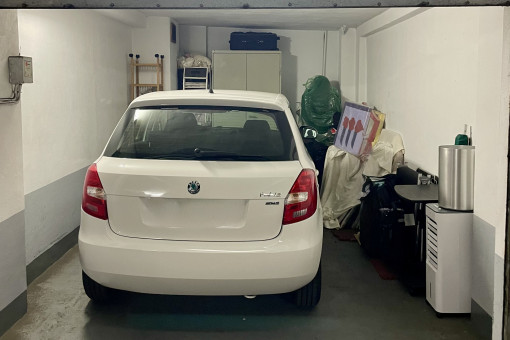 Seltene Gelegenheit: Abschließbare Garage in zentralem Parkhaus nahe Jaume III
