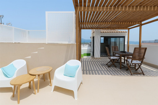 Moderne Lounge auf Dachterrasse