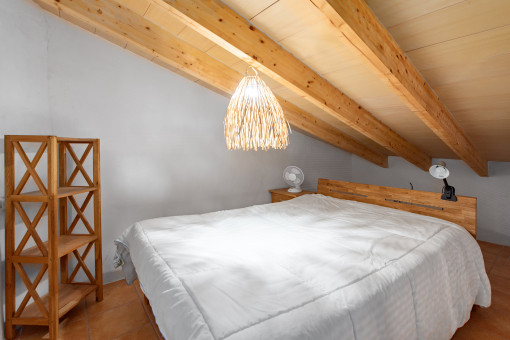 Schlafzimmer 1 
