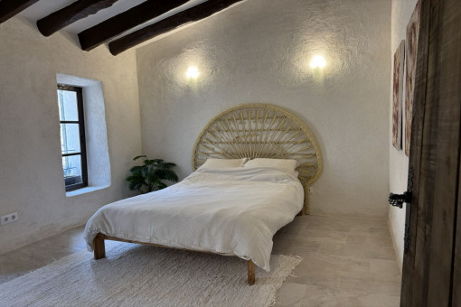 stadthaus-arta-schlafzimmer-vorderseite