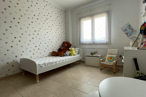 Schlafzimmer 2