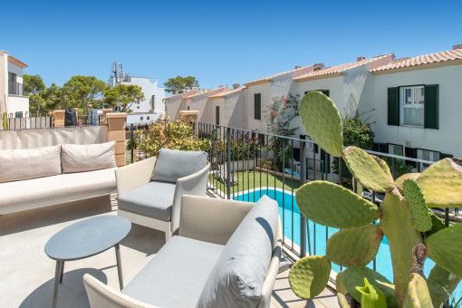 Terrasse mit Chill-Out-Bereich