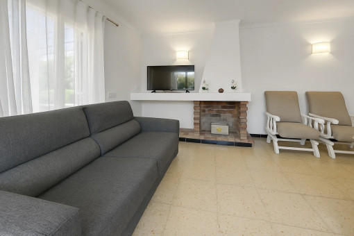 Wohnbereich mit Kamin