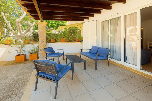 Veranda und Eingangsbereich