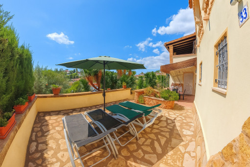 Sonnenterrasse mit weitem Panoramablick