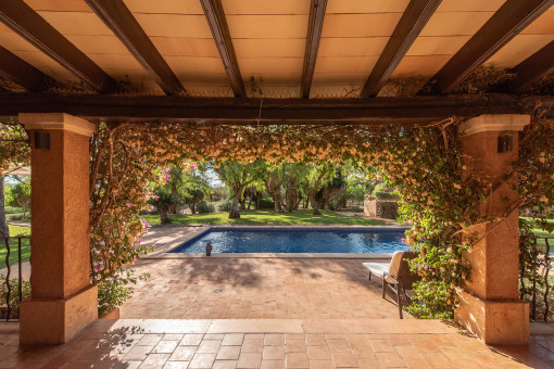 Überdachte Terrasse