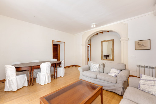 Wohn und Esszimmer