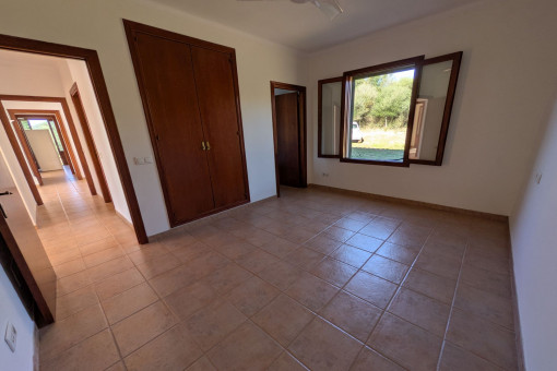 Eines der drei Schlafzimmer