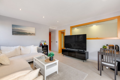 Großzügiges Wohnzimmer