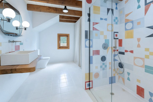 Badezimmer im Erdgeschoss