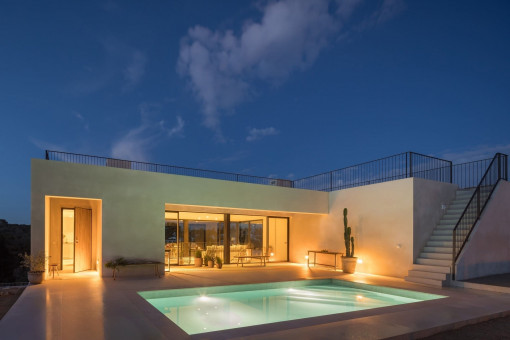 Exklusive Neubau Villa repräsentativ für Luxus, Ruhe und mediterraner Lebensqualität nahe Cala Domingo. Bezugsbereit Herbst 2026