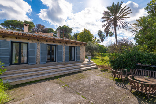 Indischer Flügel von außen auf der Gartenseite