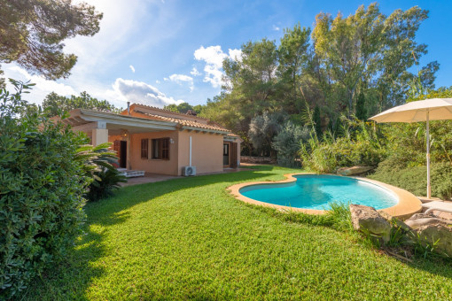 Zweiter Bungalow mit Poolbereich und ETV für 4 Personen