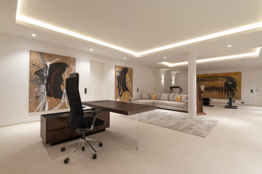 Büro und Fitnessraum 