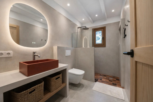 Bad mit Walk-in-Dusche