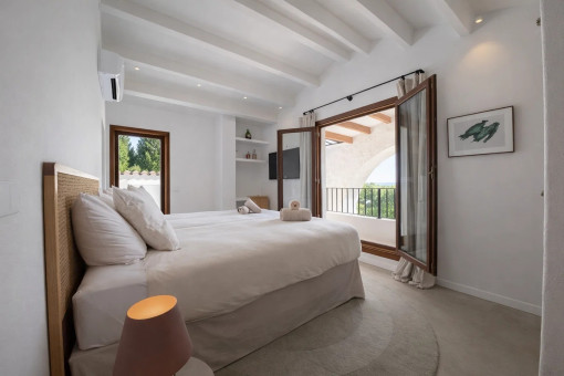 Oberes Schlafzimmer mit Terrassenzugang