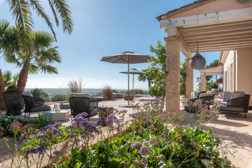 Spektakuläre Terrasse mit Blick nach Cabrera