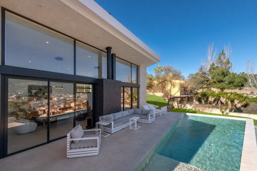 Terrace with infinity pool
