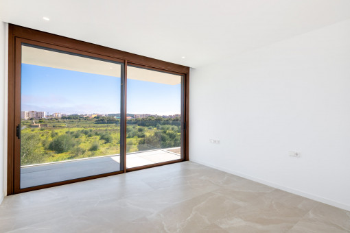 Eines der drei Schlafzimmer im Obergeschoss