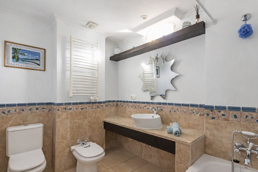 Eines der 2 Badezimmer