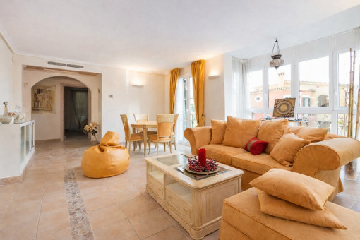 Attraktive Wohnung in ruhiger Community nahe dem Strand von Santa Ponsa, zur Langzeitmiete verfügbar