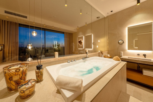 Masterschlafzimmer bei Nachtreich