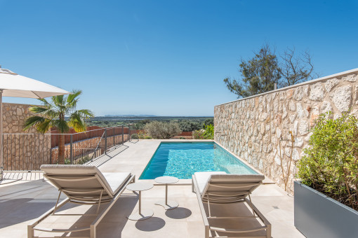 Exklusives Designer Neubau Stadthaus mit unverbaubarem Meerblick bis Cabrera in Ses Salines sofort bezugsbereit