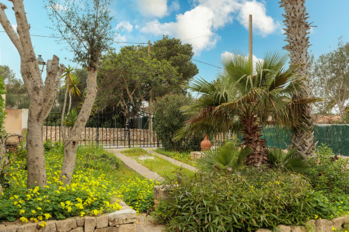 Garten mit Stellplatz