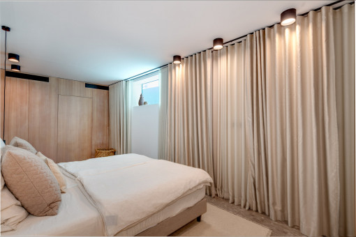 Eines der beiden Schlafzimmer