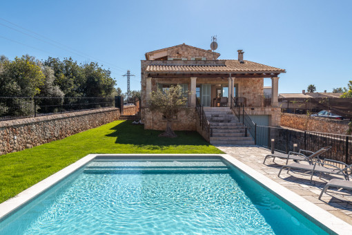 Blick von der oberen Terrasse 