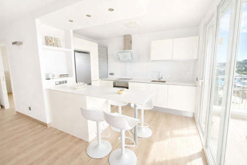 Küche und Wohnbereich