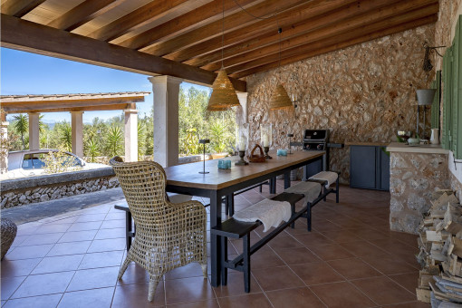 Überdachte Terrasse 