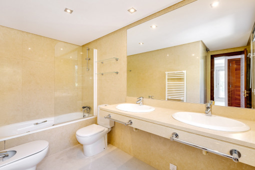 Master Badezimmer