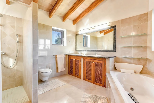 Badezimmer en Suite
