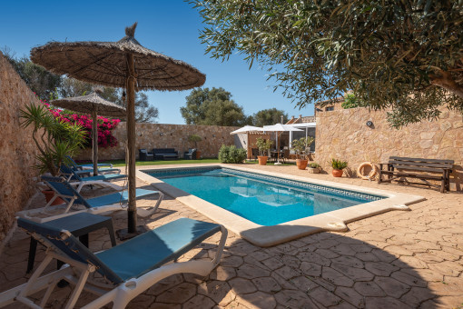 Garten und Pool