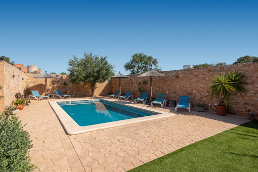 Garten und Pool