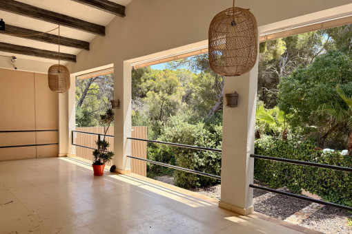 Überdachte Terrasse 