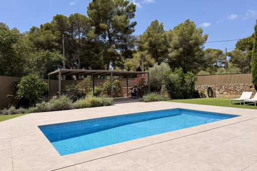 Haus zur Langzeitmiete in Cala Pi – helles Wohnen mit Terrasse, Garten und Pool