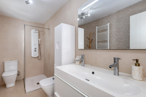 Badezimmer 1