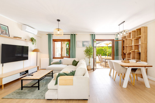Charmantes Reihenhaus in Santa Ponsa – strandnah wohnen mit Restaurants und Geschäften in direkter Nähe