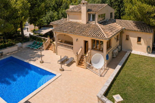 Gepflegte Finca mit Pool, Garage und maximaler Privatsphäre in der Nähe von Alcudia