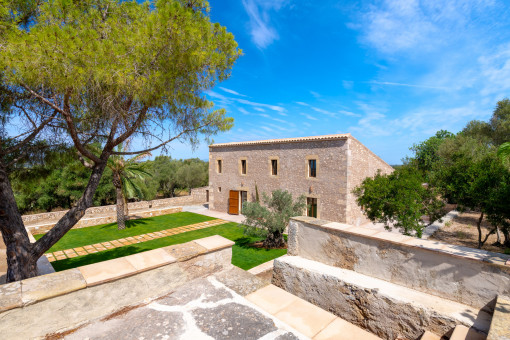 Finca mit Garten 