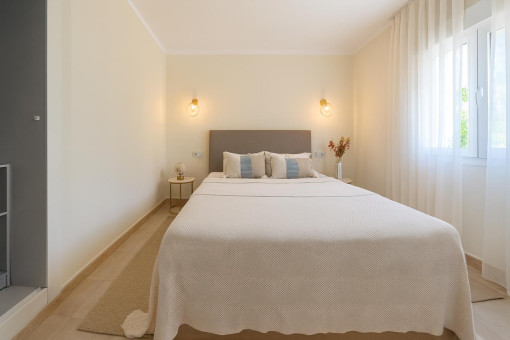 01_double_bedroom_fitted_wardrobes_ground_floor_apartment_holiday_license_canyamel_Apartment_Canyamel