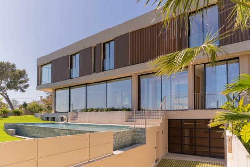 Hochwertige Designvilla in Costa d’en Blanes mit Meerblick und Infinitypool
