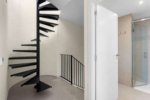 Treppe zur Dachterrasse