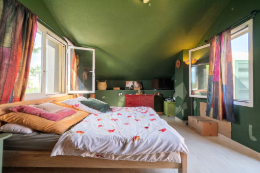 Hauptschlafzimmer mit Badezimmer en Suite
