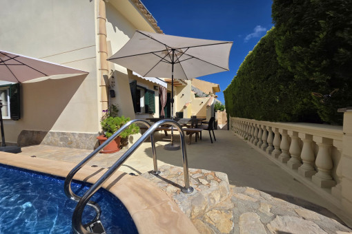 Poolterrasse