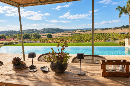 Exklusive Natursteinfinca mit eigenem Weinberg in Montuïri auf Mallorca