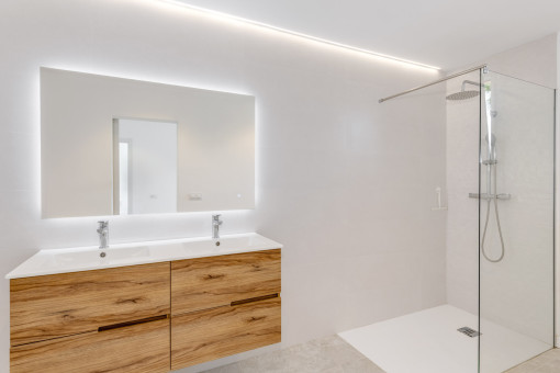 Badezimmer en Suite