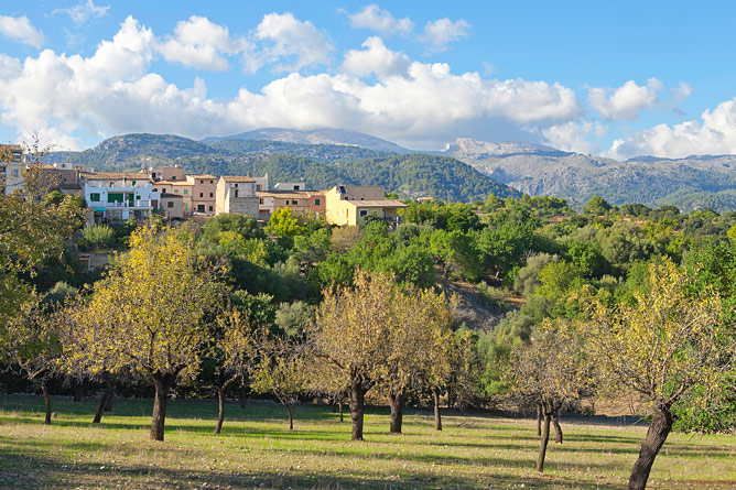 Pueblo Campanet